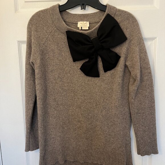 Kate Spade 100% wool bow sweater - Picture 2 of 5